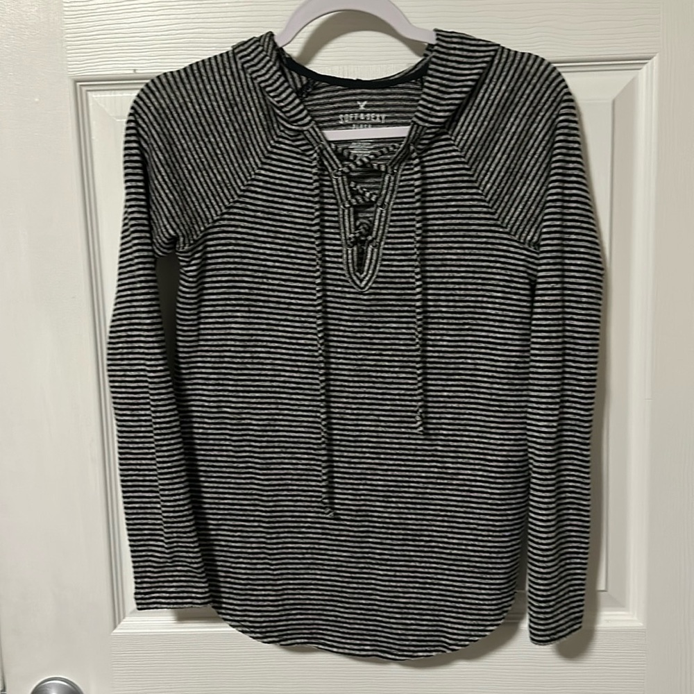 American Eagle top